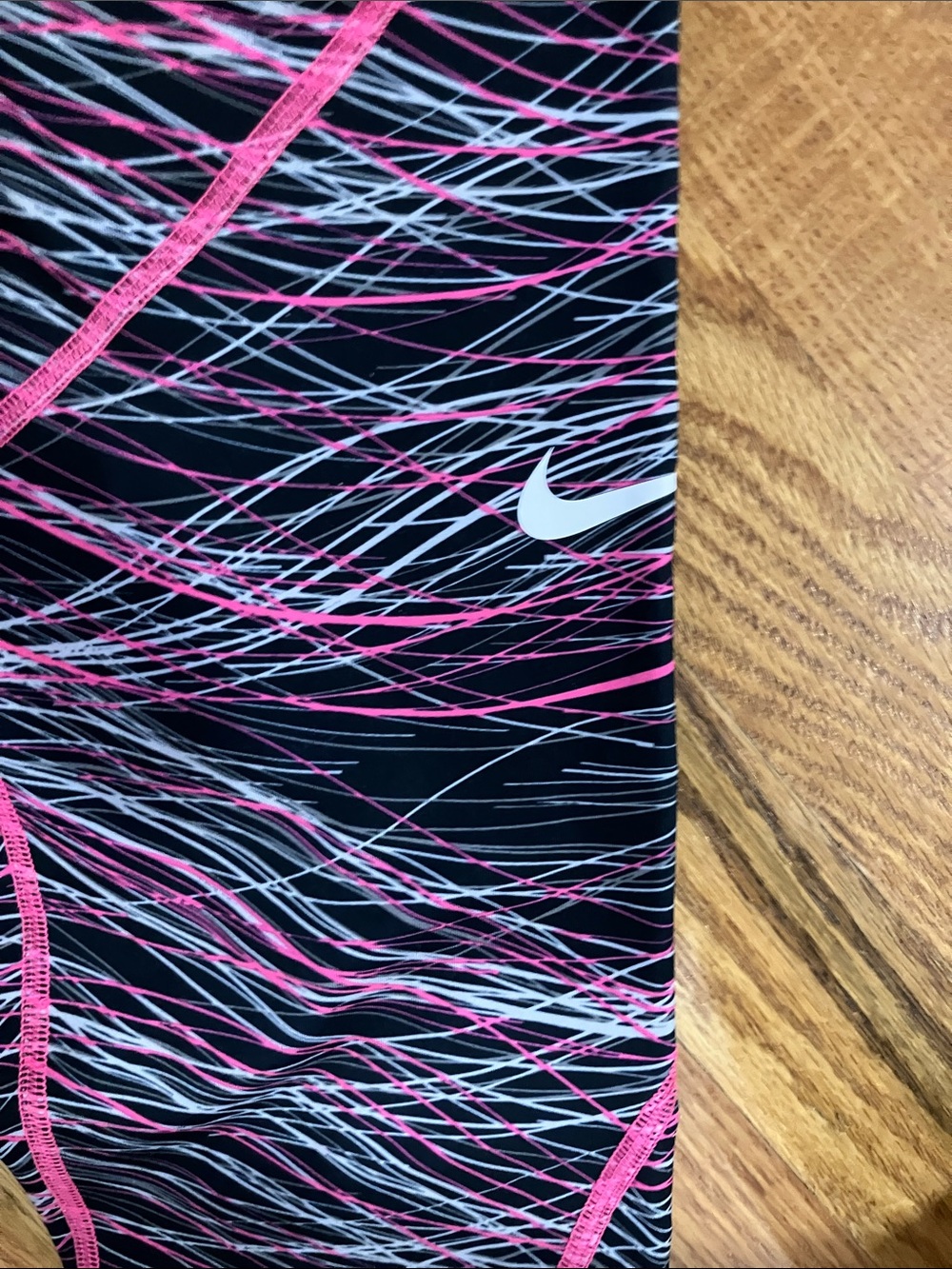 Nike Pro Women’s Black and Pink Pattern Legging and Black Legging Sz XL EUC - Picture 8 of 12